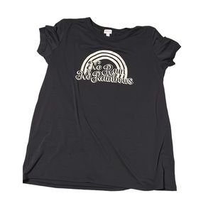 LulaRoe T-shirt
